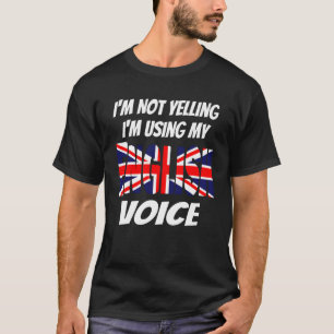 T-shirt Je ne hurle pas J'utilise mon Union vocale anglais