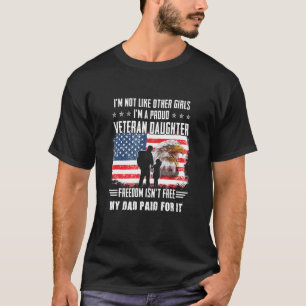 T-shirt Je ne suis pas comme les autres filles, je suis la
