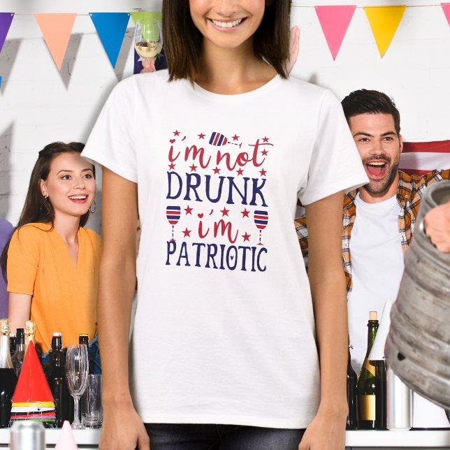 T-shirt Je ne suis pas ivre Je suis Patriotique Amateur de (Créateur téléchargé)
