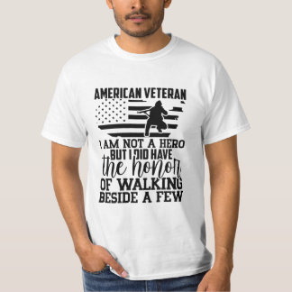 T-SHIRT JE NE SUIS PAS UN HÉROS, MAIS J'AI...