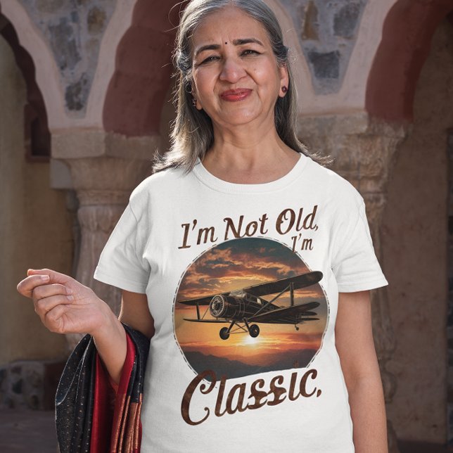T-shirt Je ne suis pas vieux Je suis un avion classique (Créateur téléchargé)