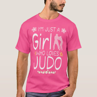 T-shirt Je Ne Suis Qu'Une Fille Qui Aime Le Judo