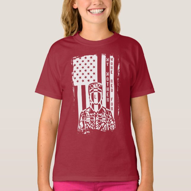 T-shirt Je Porte Le Rouge Pour Mère - Service Militaire Ho (Devant)