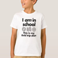 JE SUIS à l'école
