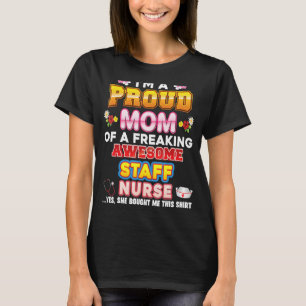 T-shirt Je suis Fier Maman Du Personnel Infirmière Félicit