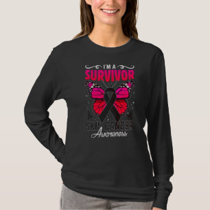 T-shirt Je suis Un Survivant Mélanome de papillon de la pe