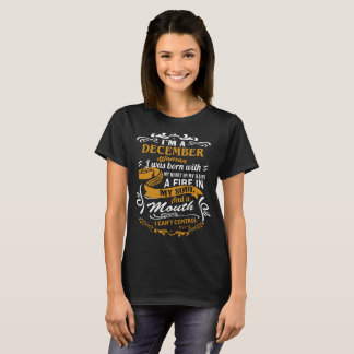 T-shirt Je suis une femme de décembre