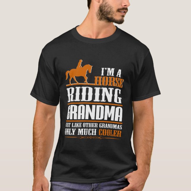 T-shirt Je suis une grand-maman d'équitation (Devant)