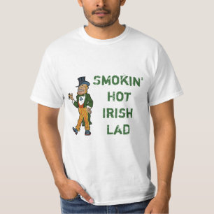 T-shirt Jeune homme irlandais chaud de Smokin