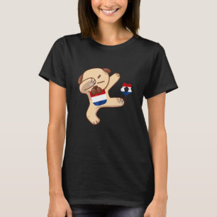 T-shirt Joueur de football néerlandais Chien Pug Drapeau n