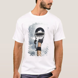 T-shirt Joueur de football tenant le casque en air