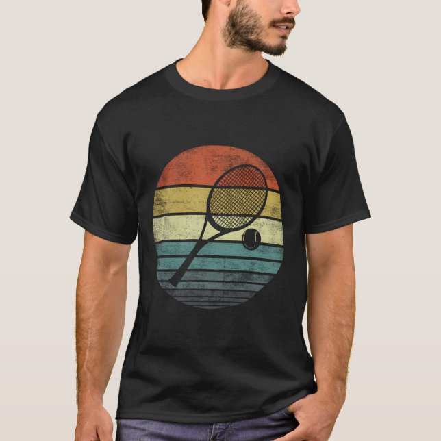 T-shirt Joueur de tennis Cadeaux Retro coucher de soleil R (Devant)