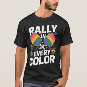 T-shirt Joueuse de Pickleball Lesbienne Gay Paddle Drapeau