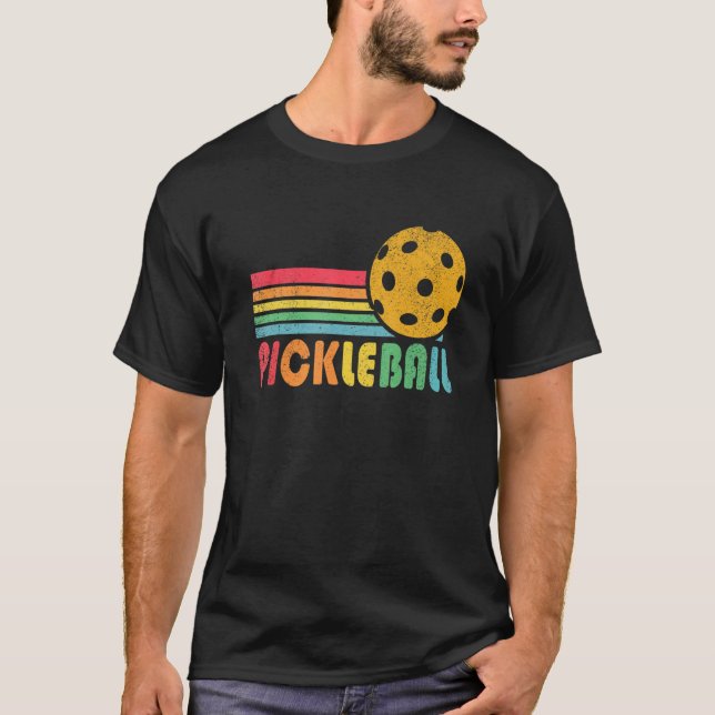 T-shirt Joueuse de pickleball Pickleball Ball Mens Femmes  (Devant)