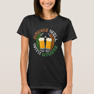 T-shirt Jour de la Saint Patrick - Boit Bien Avec D'Autres