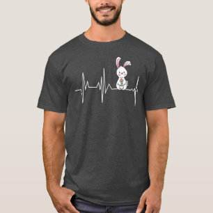 T-shirt Jour de Pâques Lapin Lapin Coeur battent Oeuf de P