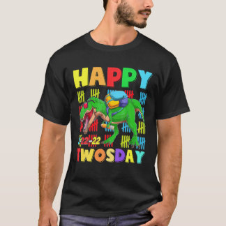 T-shirt Joyeux 2/22/22 Dinosaure Jumeau 22 Février Deux