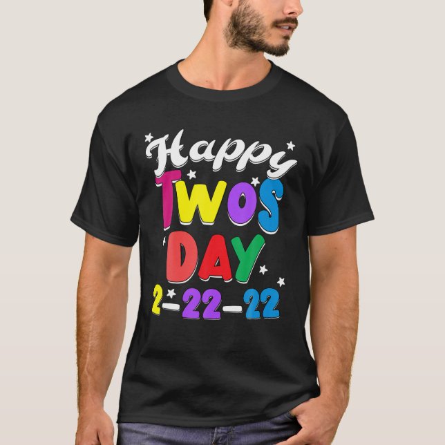 T-shirt Joyeux Jeudi 2022 Cute Leopard Arc-en-ciel Février (Devant)