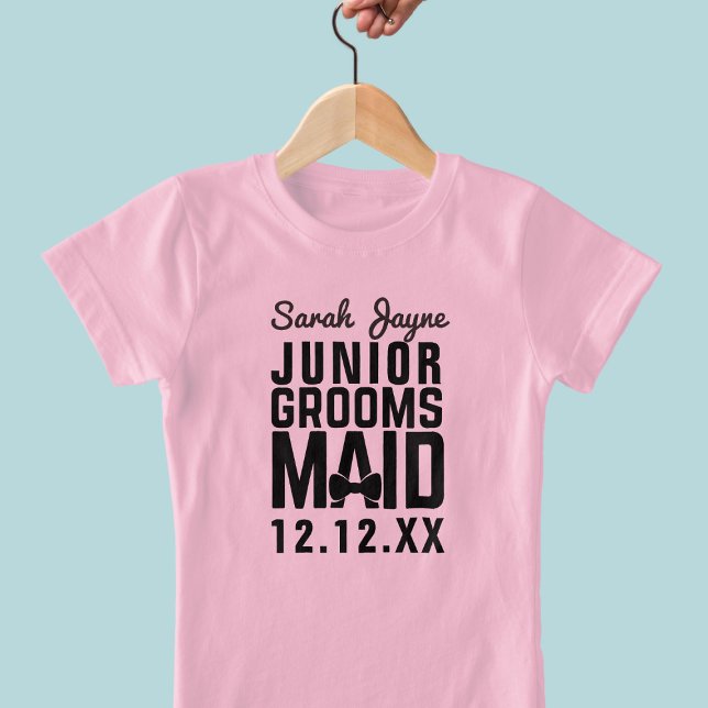 T-Shirt Junior Demoiselle d'Honneur Personnalisé p (Just add your Junior Groomsmaid name and your wedding date to this cute t-shirt. Lot's of sizes!)