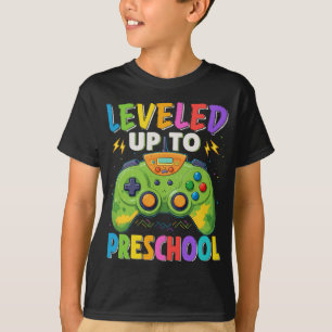 T-shirt Jusqu'Au Joueur De L'École Préscolaire Revenir Aux