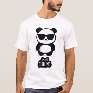 T-shirt Just Chilling Panda Relaxed & Cool Vibes
