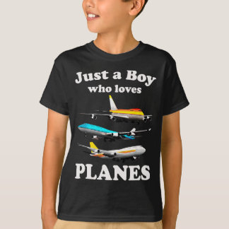 T-shirt Juste Un Garçon Qui Aime Les Avions Et Les Petits 