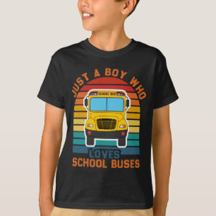 T-shirt juste un garçon qui aime les bus scolaires, l'amo