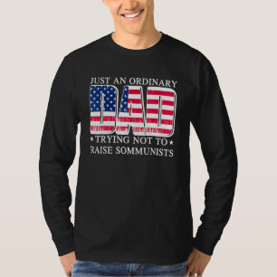 T-shirt Juste Un Père Ordinaire Essayant De Ne Pas Élever 