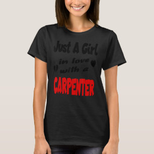T-shirt Juste Une Fille Amoureuse Avec Un Coiffeur