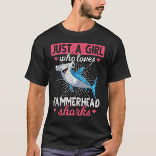 T-shirt Juste Une Fille Qui Aime Le requin-marteau Predato