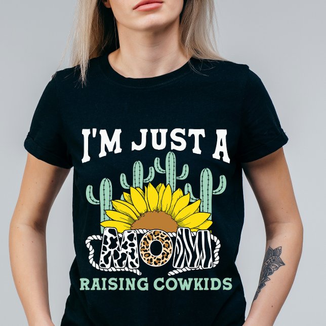 T-shirt Juste une maman élève des enfants Fête des mères d (Créateur téléchargé)