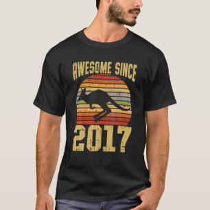 T-shirt Kangaroo Awesome Depuis 2017 5E Anniversaire 5 Ans