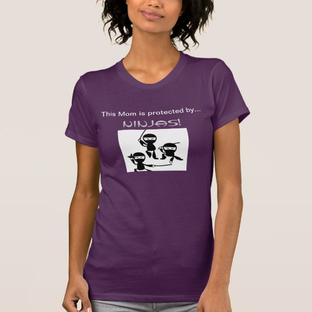 T - Shirt-Karate-Mama, Ninja Mama, Kriegskünste T-Shirt (Vorderseite)