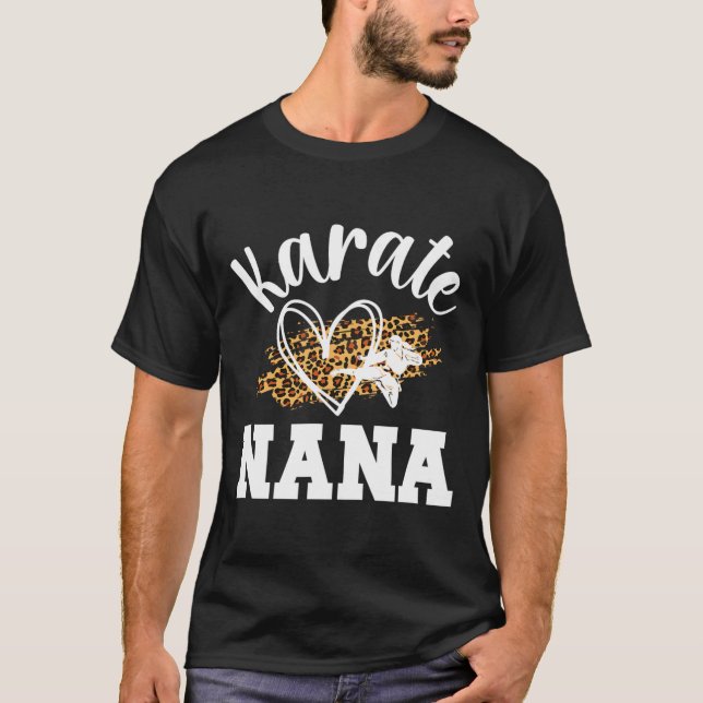 T-shirt Karate Nana Leopard Karate Nana Grandma 1 (Devant)