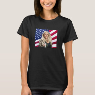 T-shirt Karoline Leavitt