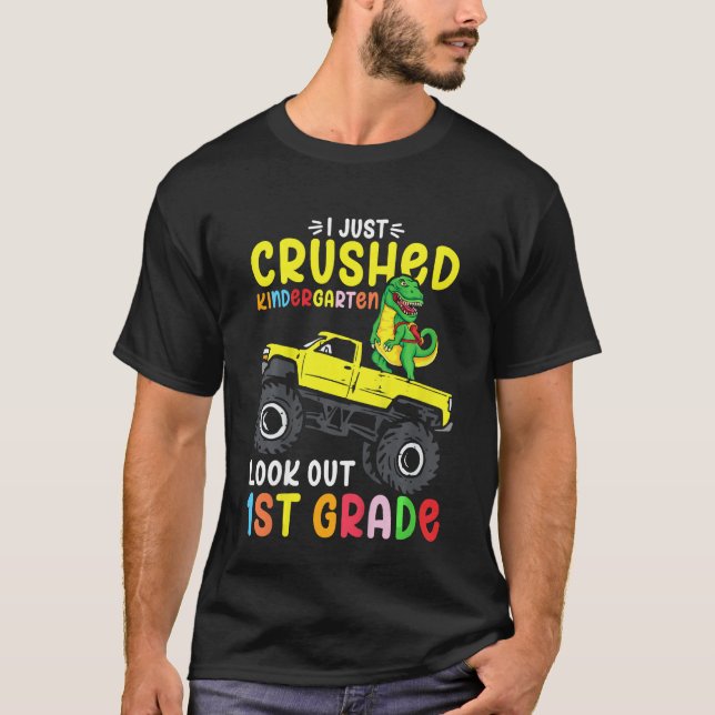 T-shirt Kids Kindergarten Graduation TRex I Just Crushed K (Devant)