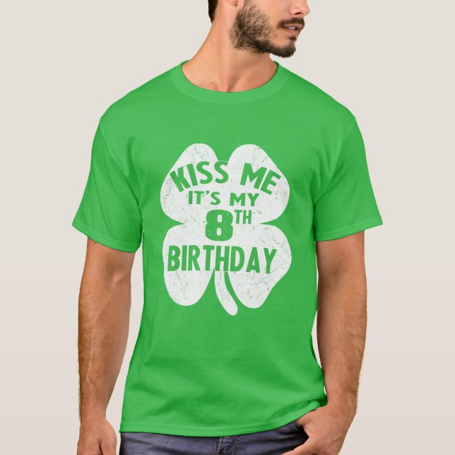 T-shirt Kids Kiss Me C'est mon 8e anniversaire St Patrick' (Devant)