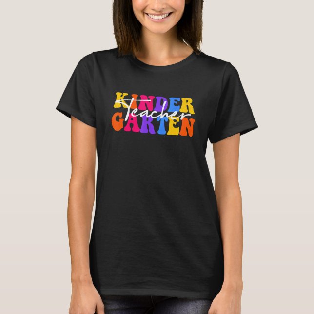 T-shirt Kindergarten Teacher Groovy Happy First Day Of Sch (Devant)