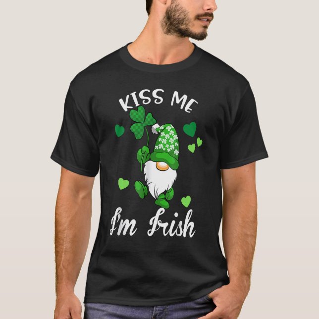 T-shirt Kiss Me I'm Irish. Gnome Shamrock Clover Saint Pat (Devant)