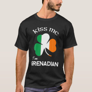 T-shirt Kiss Me Je suis Grenadien Shamrock Grenade Saint P