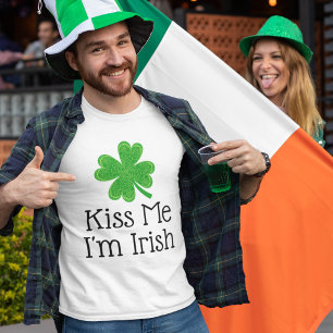 T-shirt Kiss Me Je suis Irlandais 4 feuille Clover St Patr