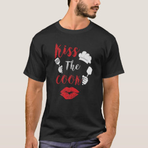 T-shirt Kiss The Cook Chef Cuisine Love Big Red Heart Vale