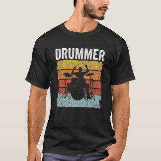 T-shirt Kit de batterie de musicien rétro au coucher du so