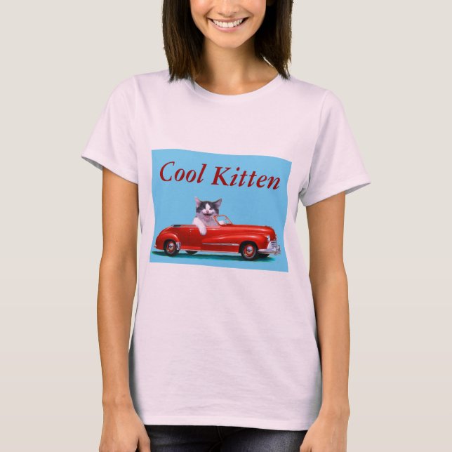 T-shirt Kitten dans une convertible rouge (Devant)