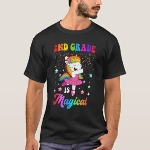 T-shirt La 3e année est une licorne magique dansante Retou