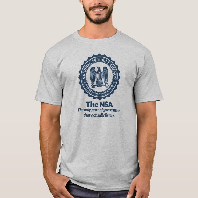 T-shirt La chemise de parodie de NSA (Devant)