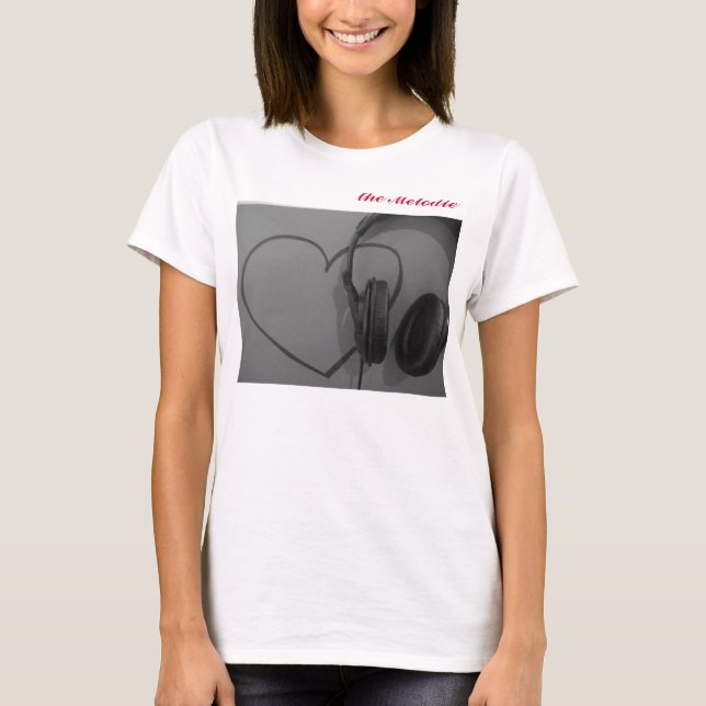 T-shirt La chemise des filles de coeur et d'écouteurs (Devant)