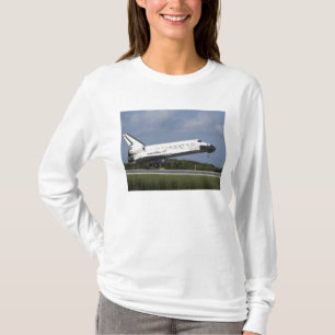 T-shirt La découverte de navette spatiale débarque sur l