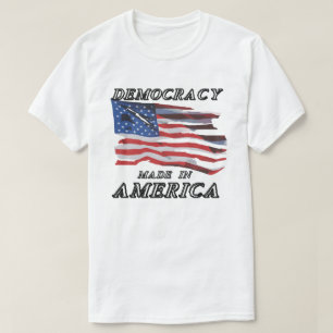T-SHIRT LA DÉMOCRATIE AMÉRICAINE