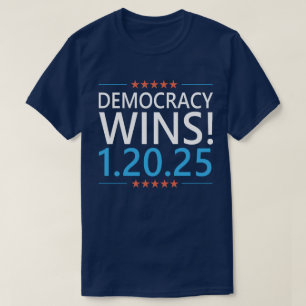 T-shirt La démocratie gagne Kamala Harris 1.20.25